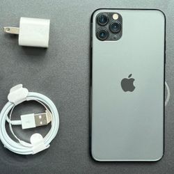 iPhone 11 Pro Max  , Unlocked   for all Company Carrier ,  Excellent Condition Like New 