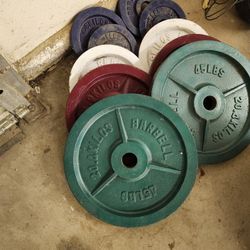 Full Olympic Set Gym Weights Cast Iron $220