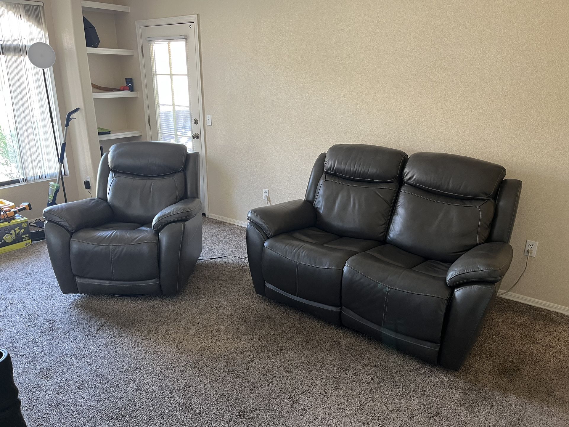 Sofa/Love Seat (Reclining) & Recliner/Rocker; Electric; Leather