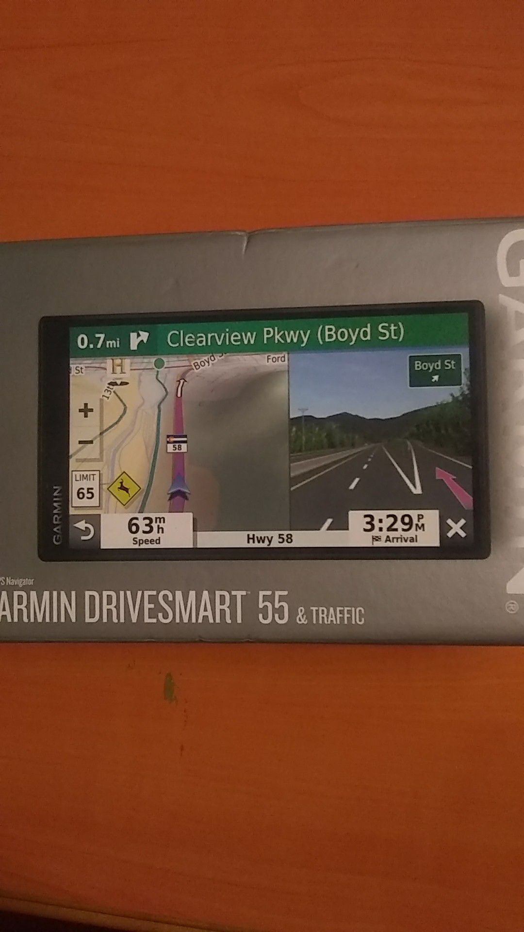 garmin drivesmart 55 and traffic gps