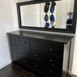 Modern Black 9-Drawer Dresser With Matching Mirror