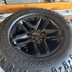 Newer Chevy Truck Rims. 18s