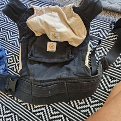 Ergo Baby Carrier 