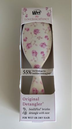 Loveshackfancy hair brush