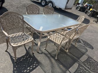 Cream Patio Outdoor Porch Set