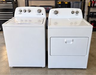 Whirlpool Washer & Dryer Set – Great Condition – Ready to Use!