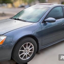 TO FIX - 2002 NISSAN ALTIMA SOLD AS IS