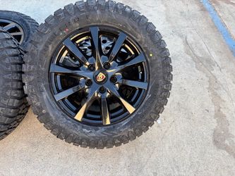18” original Porsche cayenne wheels
