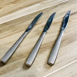 Satin Accent by Oneida Dinner Knives Stainless Flatware, Set Of 3, Butter Knife