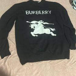Burberry knitted sweater