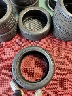 285/35/19 Michelin Pilot Sport 4S