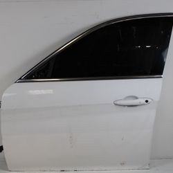 2018 Giulia Front Left Hand Side Door