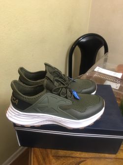 Tenis Nuevos Size 9.5 De Hombre Marca Nautica New Never Used