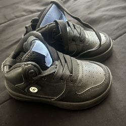 Toddler Shoe 