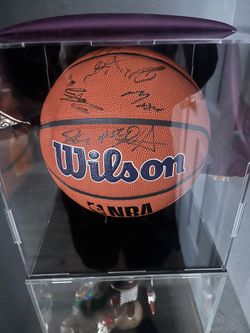 Suns Team Signed Ball
