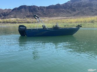 2022 Lund 1650 Angler Ss