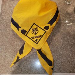 60's Cub Scouts Hankerchief & Metal Slide Badge Mint

