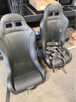 Simpson UTV suspension seats with harness