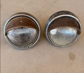 vw 67 later headlight assembly's