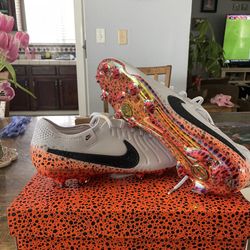 Soccer cleats