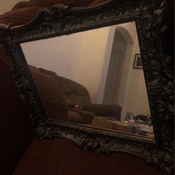 17.5 X 23.5 Mirror. Very Beautiful Mirror