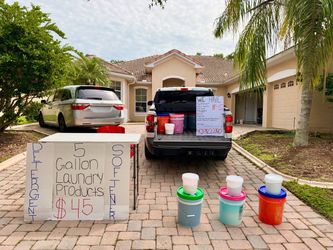 5 gallon laundry detergent buckets