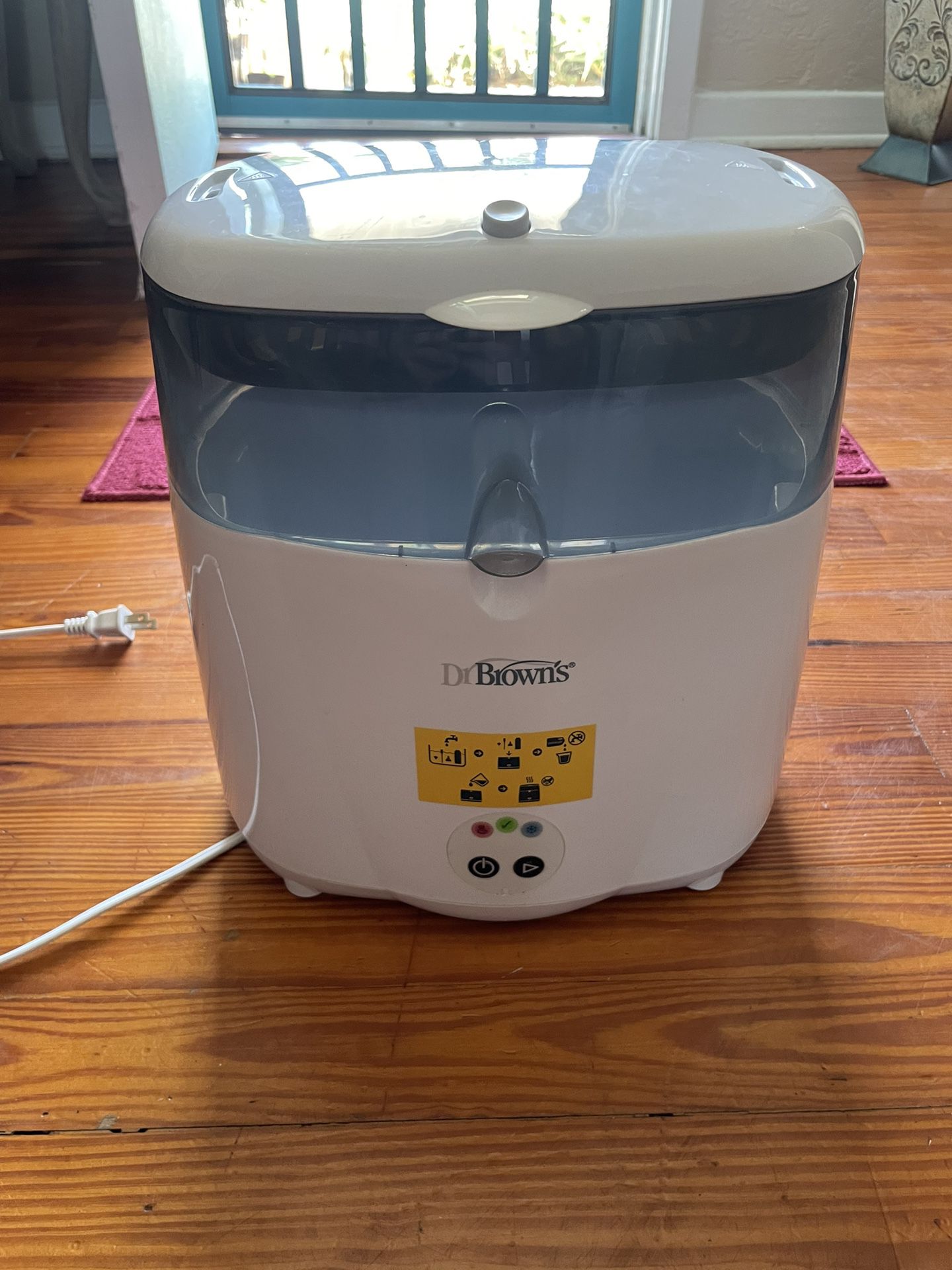 Dr Browns Electric Deluxe Baby Bottle Sterilizer