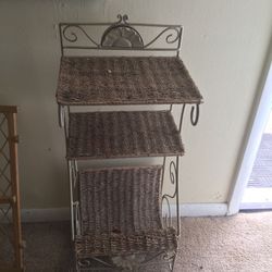 Decorative table