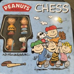 Peanuts Chess