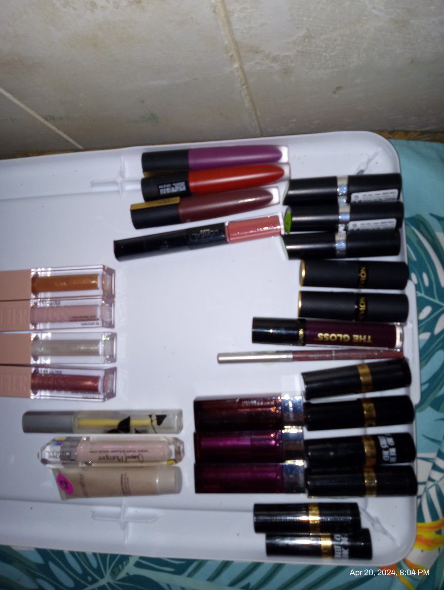 Variety Of Lipgloss And Lipsticks All Brand New Never Used.