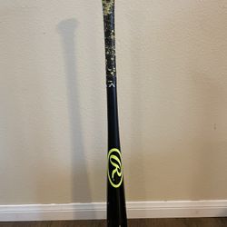 30” Rawlings Velo Composite Bat 