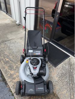 Murrya Lawnmower, self-propelled 22 inch