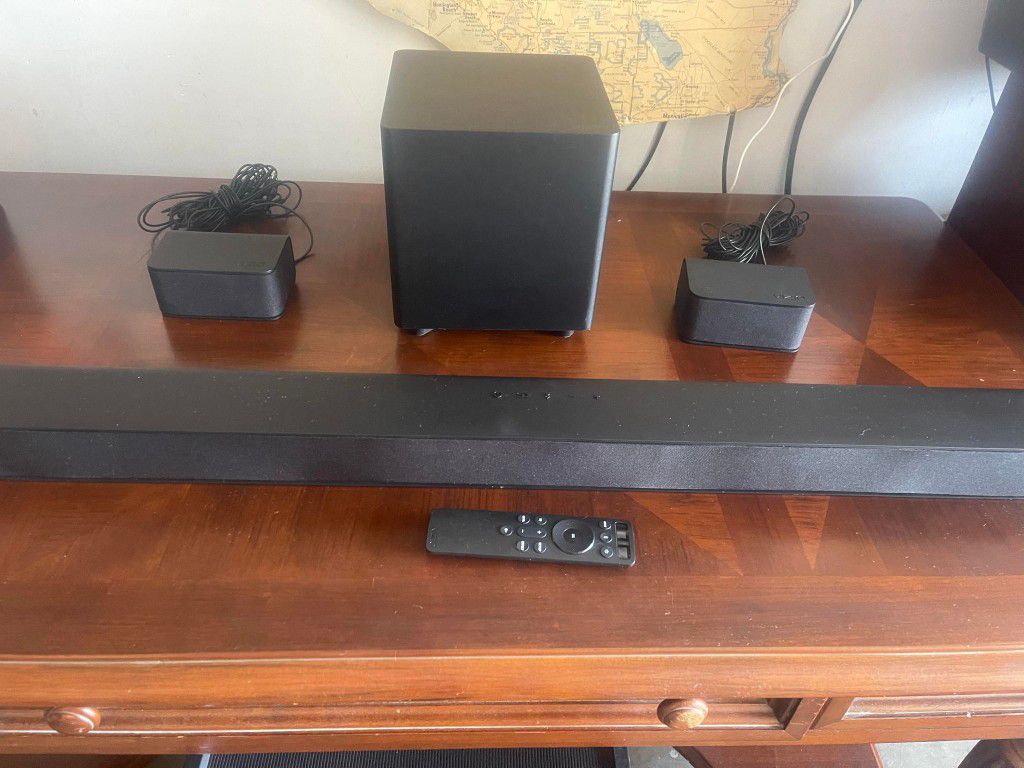 VIZIO V-Series 5.1 Channel Home Theater Sound Bar with DTS Virtual:X,  Bluetooth V51x-J6 for Sale in Kerman, CA OfferUp