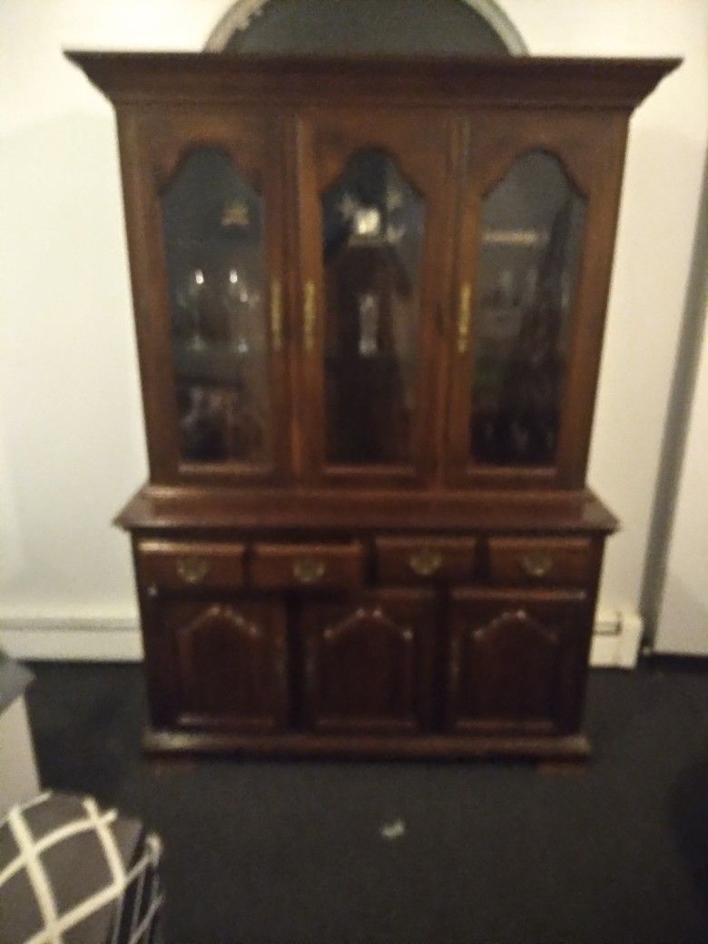 China Hutch &table