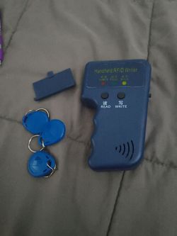 Handheld rfid writer