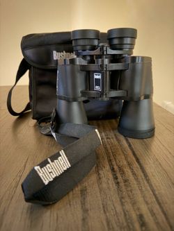 Bushnell Insta-Focus Binoculars with Case and Strap
