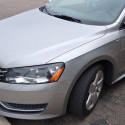 2014 Volkswagen Passat 