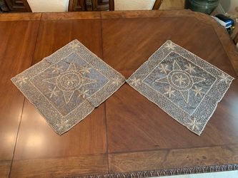 2pc Embroidered Table Centerpiece / Table Cloth