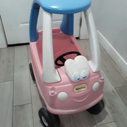 Little Tikes Cozy Coupe 
