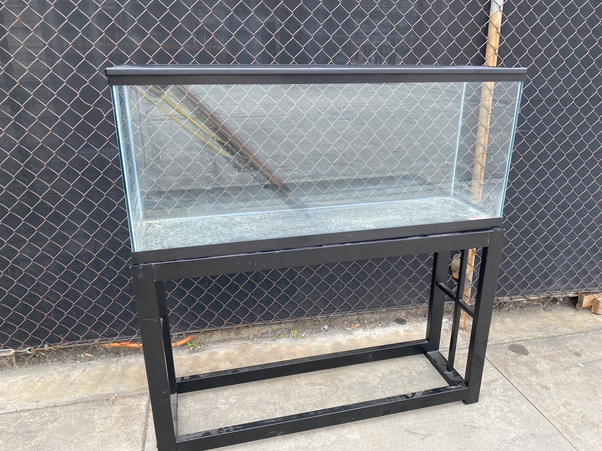 LARGE GLASS AQUARIUM 40 GALLON  NEW WITH METAL STAND FISH REPTILE SNAKE PET COVER FREE DELIVERY 