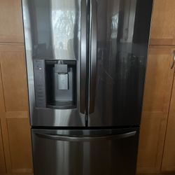 LG Refrigerator 