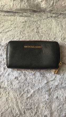 Micheal Kors wallet