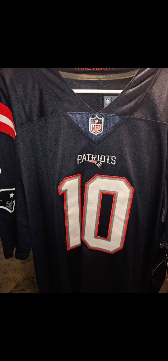 New England Patriots Football Jersey Size XL 