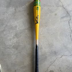 Victus Pencil Bat