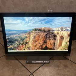 HP Pavilion 27” Desktop - Touchscreen - i7, 12GB Ram, 1TB HDD