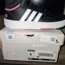 Adiddas