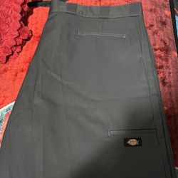 Dickies Loose Fit