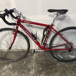 2001 Cannondale T800 Road Bike