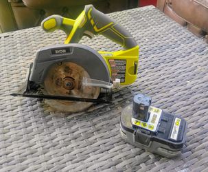 Ryobi 14 Amp 7-1/4 in. Circular Saw W/ Battery *Fully Functional/ Will Deliver*