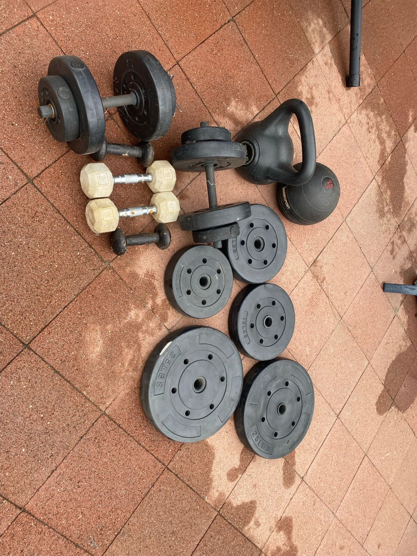 Outside Bench press with weights